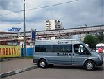 Бесплатный автобус Genser в пункт аренды автомобилей АрендаАвто-лсь на ул.Добролюбова